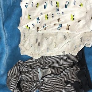 Two Long-sleeve onesie and hoodie Bundle